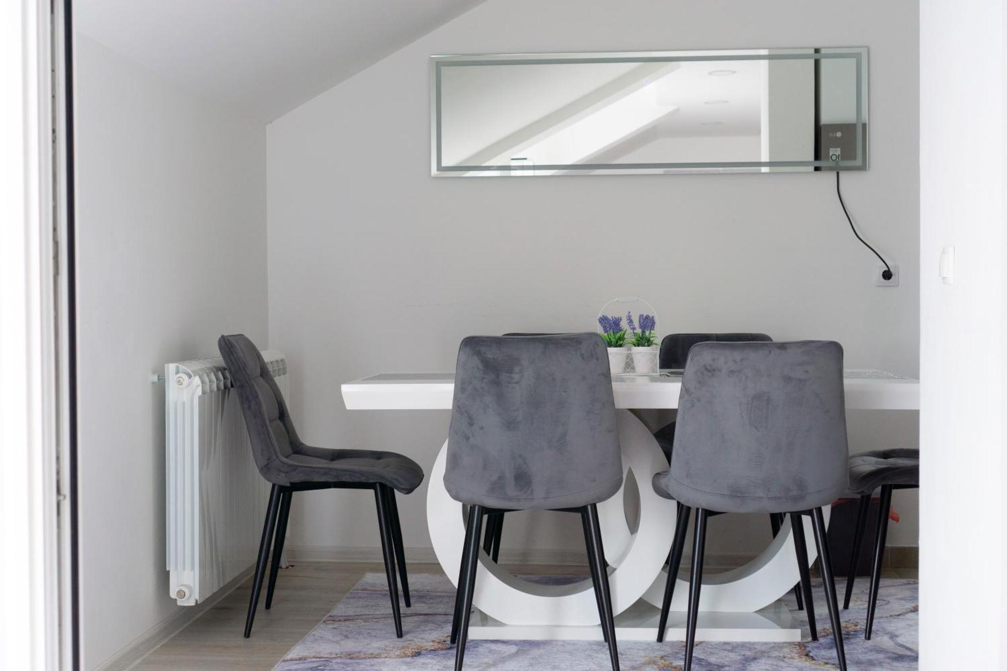 Luxury Apartments Milicevic 特雷比涅 外观 照片
